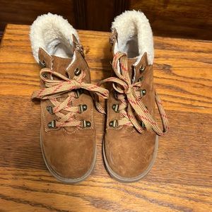Arizona girls boots size 2